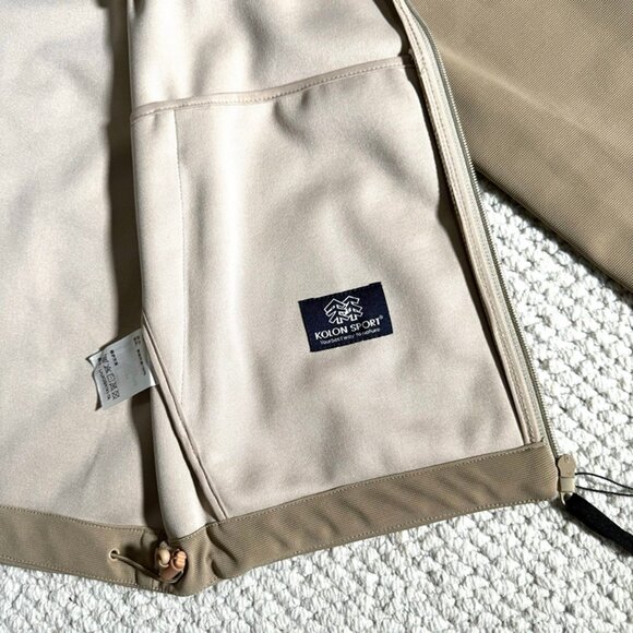 Kolon Sport Men's Hooded Khaki Jacket - Picture 9 of 9